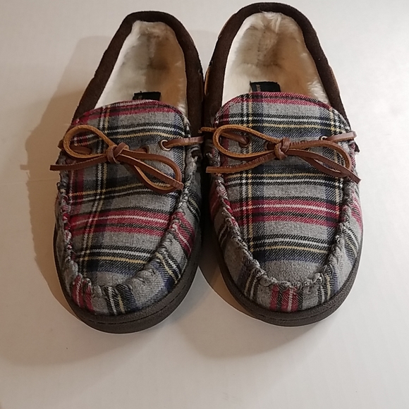 brooks brothers slippers